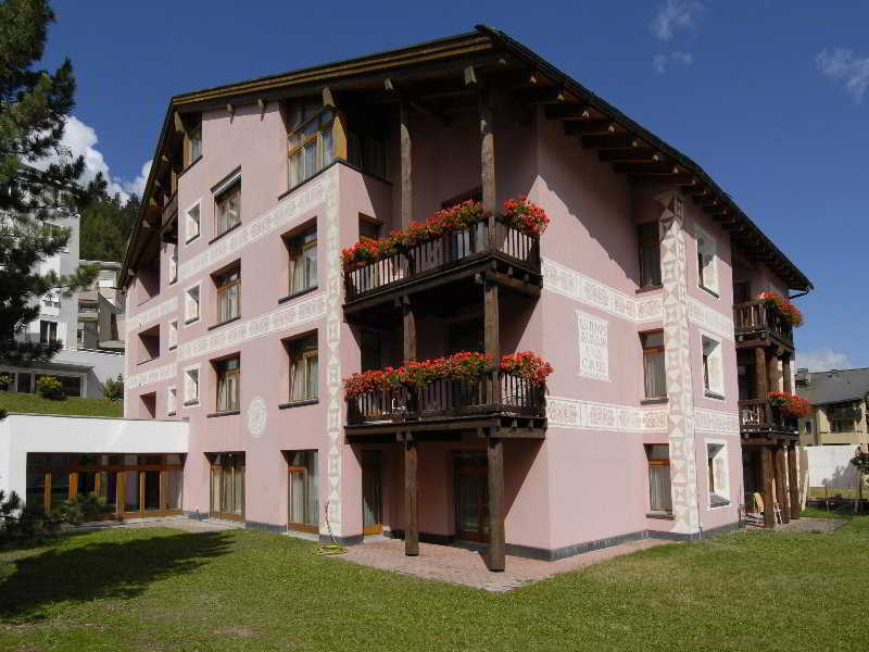 Boutique Cervus Hotel São Moritz